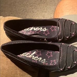 Skeckers slip on shoes